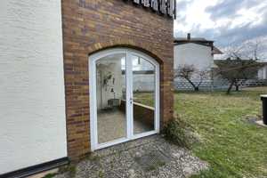 Geräumiges Zweifamilienhaus mit Südbalkon, Garage und schönem Garten! – Tirschenreuth (Kreis) – Vorschaubild 4
