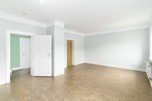 Ihr neues Zuhause im Frauenland: Modernisiert & bezugsfrei! – Die vollständige Adresse der Immobilie erhältst du vom Anbieter., 97074 Frauenland, Würzburg – Vorschaubild 3
