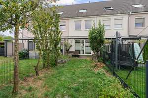 Bremen - Arsten | Reihenmittelhaus mit Terrasse, Garten und viel Potenzial – Die vollständige Adresse der Immobilie erhältst du vom Anbieter., 28279 Arsten, Bremen – Vorschaubild 9