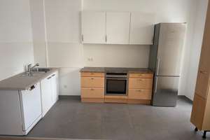 Kernsanierte und Möblierte 3-Zimmer-Wohnung mit Balkon in zentraler Lage von Düsseldorf – Schützenstrasse 36, 40211 Stadtmitte, Düsseldorf – Vorschaubild 1