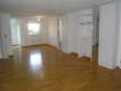 MODERNE, EXKLUSIVE 3-ZIMMER-WOHNUNG IM EG/HOCHPARTERRE MIT GÄSTE-WC, SÜD-LOGGIA UND KFZ-STELLPLATZ