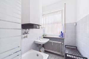Ideal für Familien und Pendler! 4-Zimmer-Wohnung mit Balkon und Keller in zentraler Lage – Die vollständige Adresse der Immobilie erhältst du vom Anbieter., 84032 Wolfgang, Landshut – Vorschaubild 8