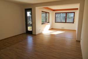 Mittendrin – gepflegte Wohnung mit eigenem großen Garten! – Die vollständige Adresse der Immobilie erhältst du vom Anbieter., 86165 Lechhausen-Ost, Augsburg – Vorschaubild 8