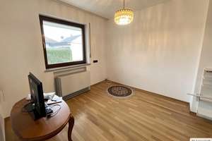 Viel Platz für Ihre Träume - Geräumiges 2-Fam. Haus mit DGG in Topp - in A8 Nähe! Sofort frei! – Die vollständige Adresse der Immobilie erhältst du vom Anbieter., 89340 Leipheim – Vorschaubild 13