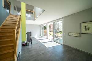 ++Designhaus im Bauhaus-Stil – offenes Wohnen, Dachterrasse, PV & Garten in ruhiger Chemnitz-Lage++ – Altendorfer Str. 43 b, 9113 Schloßchemnitz, Chemnitz – Vorschaubild 4