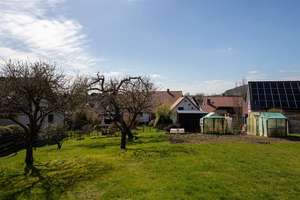 Ihr neues Zuhause: Großzügiges Einfamilienhaus mit idyllischem Gartenparadies – Die vollständige Adresse der Immobilie erhältst du vom Anbieter., 37589 Kalefeld – Vorschaubild 9