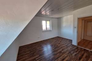 Großzügiges Wohnhaus mit flexiblen Nutzungsmöglichkeiten – Wohnen nach Ihren Vorstellungen – Die vollständige Adresse der Immobilie erhältst du vom Anbieter., 91171 Greding – Vorschaubild 17