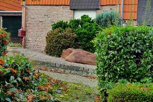 Gemütliche DHH mit Garage, Baujahr 1985, in angenehmer, ruhiger Lage nahe Broichbachtal – Osterfeldstrasse 104, 52477 Alsdorf – Vorschaubild 3
