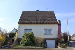 Viel Fläche, viel Lebensqualität: Eigenheim mit Gartenparadies! – Gartenstraße 25, 55624 Rhaunen – Vorschaubild 1