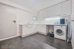 Modernes, hochwertig möbliertes 5-Zimmer Doppelhaus in Sillenbuch mit großer Terrasse – Die vollständige Adresse der Immobilie erhältst du vom Anbieter., 70619 Sillenbuch (Ortsteil), Stuttgart – Vorschaubild 5