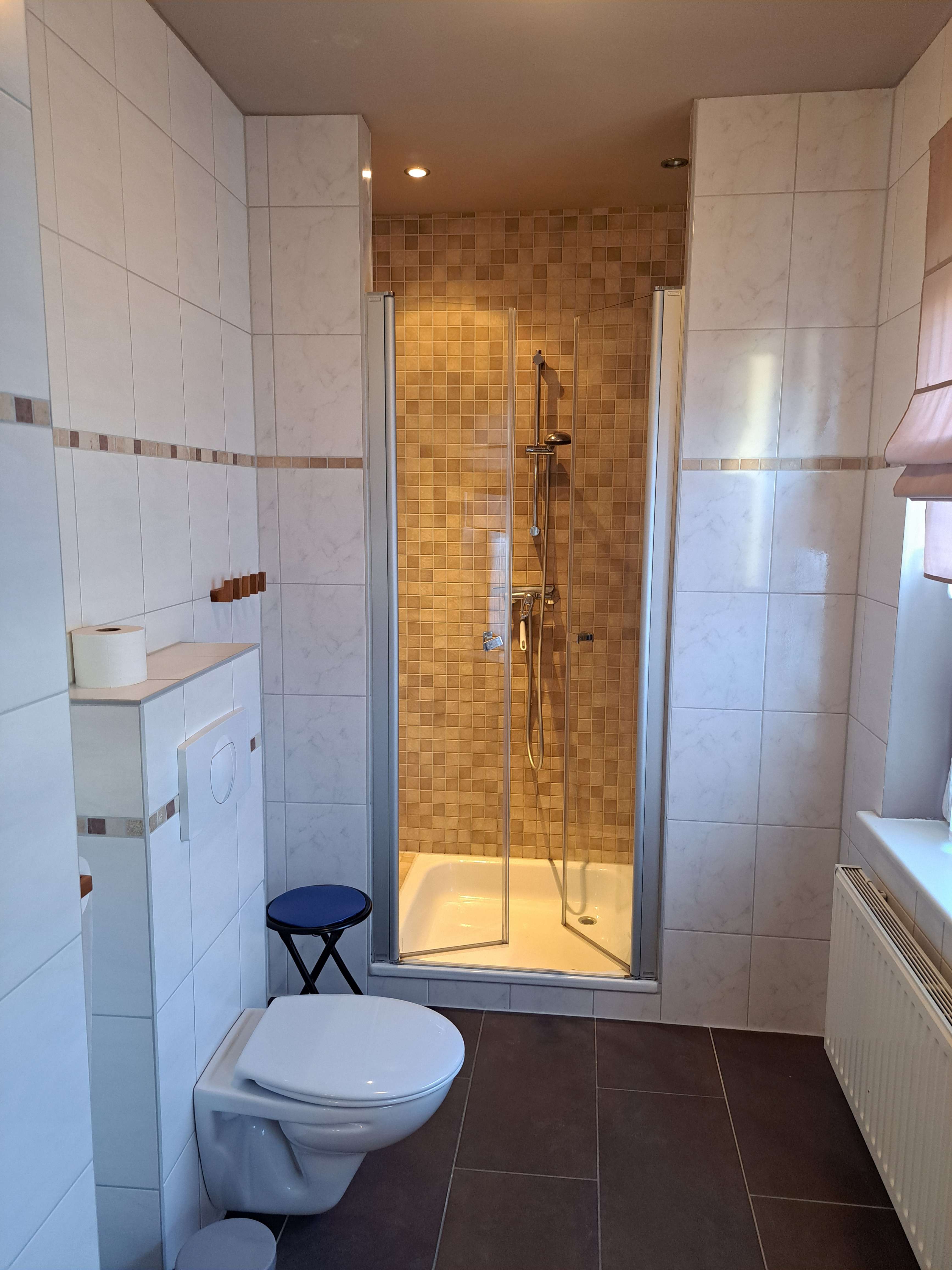 Immobilie in Glowe - Zweifamilienhaus - 300 m zum Strand, beide WE frei verfügbar - Bild 8