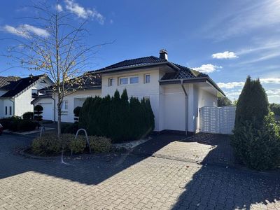 Komfortables Einfamilienhaus mit Wellnessbereich, Fußbodenheizung und Ausbaupotenzial