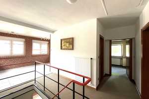 Wohnen am Feld: Gepflegtes Wohnhaus mit 8 Zimmern in ruhiger Feldrandlage – Hannover (Kreis) – Vorschaubild 9