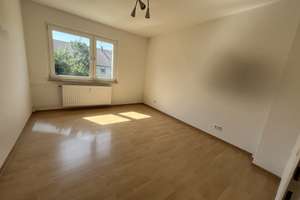 Schöne 2-Zimmer Wohnung| Wannenbad mit Fenster| Gemeinschaftsgarten – Surkampstr. 76, 45891 Erle, Gelsenkirchen – Vorschaubild 2