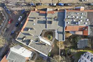 Kapitalanleger aufgepasst: 3-Zi.-Altbau mit treuem Mieter seit 1980 – Die vollständige Adresse der Immobilie erhältst du vom Anbieter., 13156 Niederschönhausen, Berlin – Vorschaubild 2