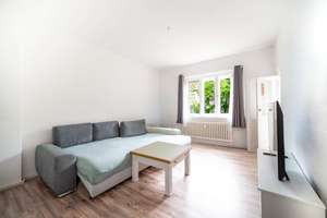 🚀 Zukunftsstandort mit Wertsteigerungspotenzial– Charmante 2-Zi Whg mit Balkon & Gartenblick – Die vollständige Adresse der Immobilie erhältst du vom Anbieter., 13629 Siemensstadt, Berlin – Vorschaubild 2