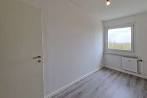 ** 1. NKM geschenkt*! - Das 3 x 3! 3-Zimmer-Wohnung in der 3. Etage! – Albert-Köhler-Straße 87, 9122 Morgenleite, Chemnitz – Vorschaubild 9
