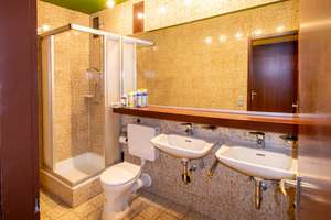 Property thumbnail 13