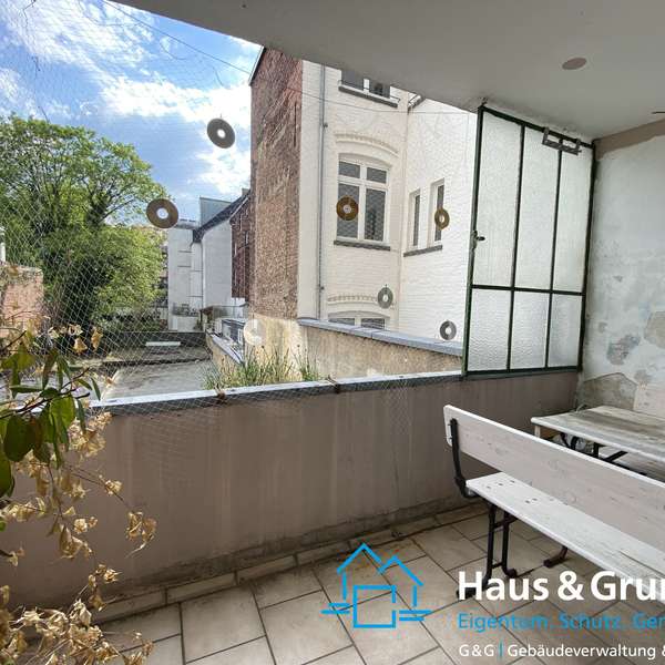 ***helle 3-Zimmer-Wohnung - gute Raumaufteilung - mit Balkon - mit Aufzug - Aachener Innenstadt***