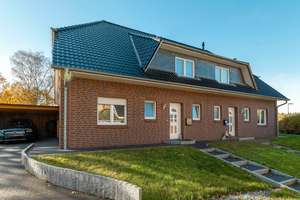 Raumwunder-Doppelhaushälfte! Mit Kamin, Doppelcarport, 5 Zimmern! – Grabenfeld 20a, 21614 Buxtehude – Vorschaubild 2