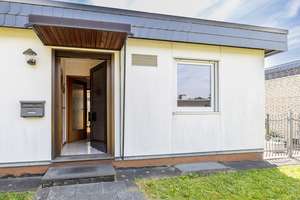 Charmanter Bungalow mit Sanierungsbedarf in begehrter Lage von Quadrath-Ichendorf – Die vollständige Adresse der Immobilie erhältst du vom Anbieter., 50127 Bergheim – Vorschaubild 4