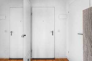 Attraktive, lichtdurchflutete 1-Zimmer-Wohnung in sehr gepflegtem Zustand – Die vollständige Adresse der Immobilie erhältst du vom Anbieter., 40625 Ludenberg, Düsseldorf – Vorschaubild 2