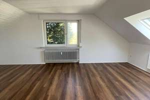 3-Zimmer Dachgeschosswohnung in Bi.-Hillegossen – frei ab 01.07. – Die vollständige Adresse der Immobilie erhältst du vom Anbieter., 33699 Stieghorst, Bielefeld – Vorschaubild 3