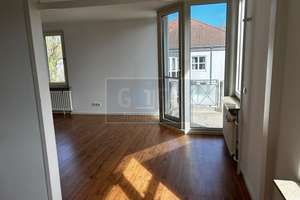 Sofort bezugsfrei: Attraktive Etagenwohnung mit Balkon in der Pfarrsiedlung – Die vollständige Adresse der Immobilie erhältst du vom Anbieter., 12355 Rudow, Berlin – Vorschaubild 3