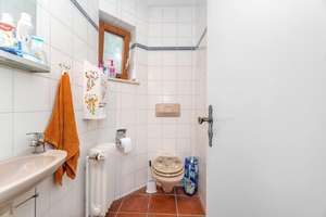 Reiheneckhaus in Ottobrunn – solide Kapitalanlage mit Entwicklungspotenzial in begehrter Lage – Die vollständige Adresse der Immobilie erhältst du vom Anbieter., 85521 Ottobrunn – Vorschaubild 6
