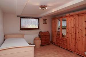 Doppelhaushälfte 180qm Wohnfläche auf drei Ebenen mit 6 Zimmer, 3 Bädern und Scheune & Garten – Die vollständige Adresse der Immobilie erhältst du vom Anbieter., 38259 Ringelheim, Salzgitter – Vorschaubild 17
