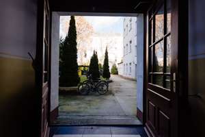 Provisionsfrei! Renovierte Altbauwohnung mit freiem Blick nahe dem Tempelhofer Feld. – Die vollständige Adresse der Immobilie erhältst du vom Anbieter., 12051 Neukölln (Ortsteil), Berlin – Vorschaubild 25