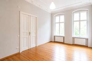 Bezugsfreier Altbau mit Aufzug & Stuck – Die vollständige Adresse der Immobilie erhältst du vom Anbieter., 10627 Charlottenburg, Berlin – Vorschaubild 3