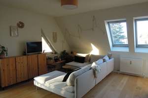 Attraktive 2-Zimmer-Dachgeschosswohnung mit Südbalkon, Einbauküche & Stellplatz – Die vollständige Adresse der Immobilie erhältst du vom Anbieter., 13158 Wilhelmsruh, Berlin – Vorschaubild 3