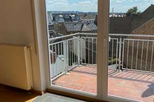 TOP!!! Über den Dächern, genialer Balkon!!! Aufzug!!! Wiesbaden-Mitte – Luxemburgstr. 4, 65189 Mitte, Wiesbaden – Vorschaubild 8