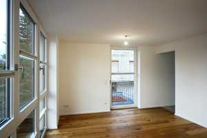 Moderne 1-Zimmer-Wohnung mit Balkon und Einbauküche in München-Trudering – Flußaalweg 4, 81825 München – Vorschaubild 2