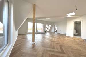 Provisionsfrei...SCHÖNE, SEHR HELLE DACHGESCHOSS-WHG. M. 2 x TERRASSEN WEITBLICK, LIFT-BARRIEREFREI – Die vollständige Adresse der Immobilie erhältst du vom Anbieter., 10405 Prenzlauer Berg, Berlin – Vorschaubild 2