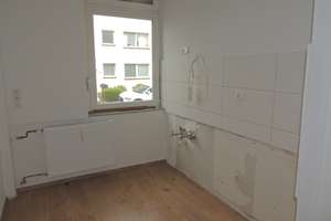***SG-WALD***  RESTAURIERTE 2-ZIMMER EIGENTUMSWOHNUNG IM ERDGESCHOSS EINES GEPFLEGTEN  5-FAM.-HAUS – Wittkuller Straße 146, 42719 Wald, Solingen – Vorschaubild 6