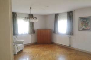 Charmantes Wohnhaus mit Garten, Schuppen & Ausbaupotenzial in ruhiger, zentraler Lage von Spiegelau – Die vollständige Adresse der Immobilie erhältst du vom Anbieter., 94518 Spiegelau – Vorschaubild 9