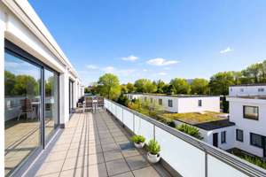 Exklusive Penthouse Wohnung der Extraklasse – Stilvoll, modernd und in zweiter Reihe! – Die vollständige Adresse der Immobilie erhältst du vom Anbieter., 81825 Gartenstadt Trudering, München – Vorschaubild 8