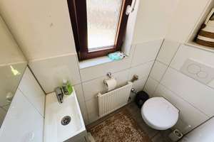 ++Schöne moderne Doppelhaushälfte mit Terrasse, Garten und EBK in Backnang zu verkaufen++ – Die vollständige Adresse der Immobilie erhältst du vom Anbieter., 71522 Backnang – Vorschaubild 16