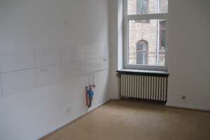 Großzügige 4 Zimmerwohnung in Braunschweiger Innenstadt. Als WG für 4 befreundete Studenten geeignet – Friedrich-Wilheim-Straße 7, 38100 Innenstadt, Braunschweig – Vorschaubild 1