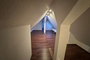 Möblierte Dachgeschosswohnung im Universitätsviertel von Broich im Loft-Stil – Die vollständige Adresse der Immobilie erhältst du vom Anbieter., 45479 Broich, Mülheim an der Ruhr – Vorschaubild 8