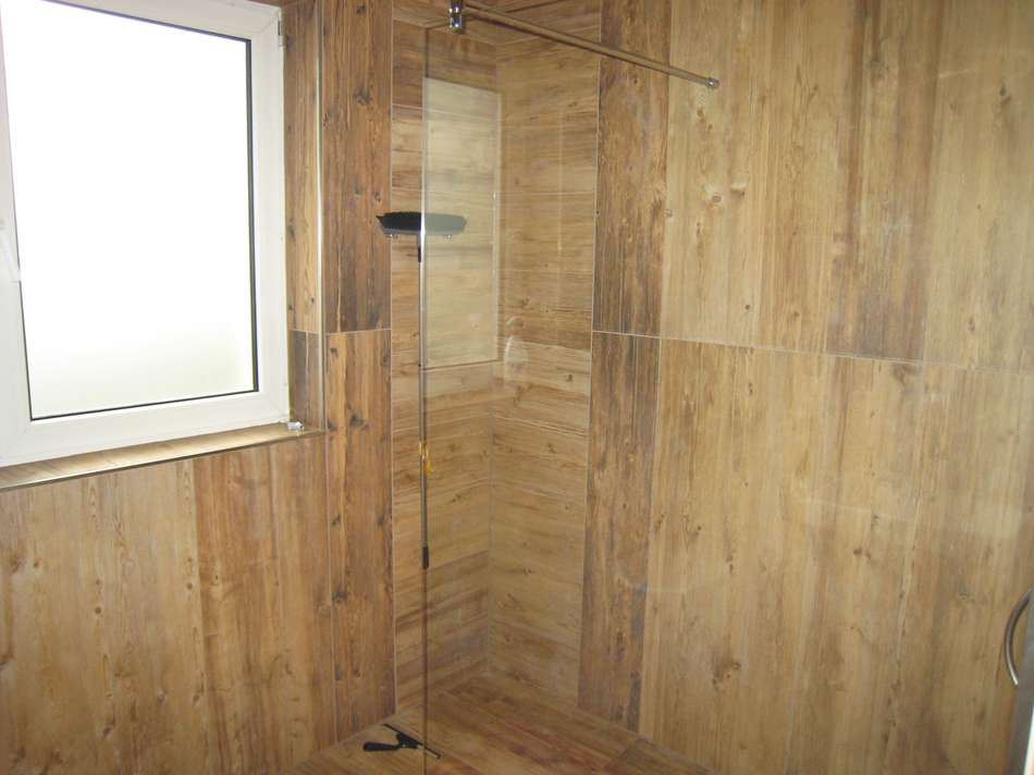 Tageslicht-Duschbad 1