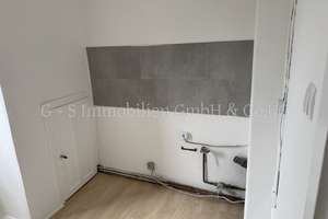 Schöne 2 Zimmer-Altbau-Wohnung mit Balkon  Nähe Inselwall – Die vollständige Adresse der Immobilie erhältst du vom Anbieter., 38118 Innenstadt, Braunschweig – Vorschaubild 4