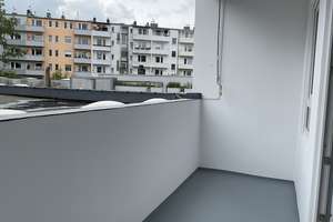Neues Bad° Neuer Boden° Neues Wohngefühl° 2 Zimmer mit Balkon + separate Küche, guter Schnitt – Weißenburgstraße 67, 40476 Derendorf, Düsseldorf – Vorschaubild 12