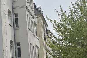 Einziehen und wohlfühlen! Möblierte Altbauwohnung Schloßchemnitz mit 2 Balkonen - frei ab Feb/Mär 26 – Die vollständige Adresse der Immobilie erhältst du vom Anbieter., 9113 Schloßchemnitz, Chemnitz – Vorschaubild 3