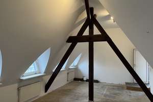Rarität: 1-Zi.-DG-Projekt mit Baugenehmigung - Voll erschlossen im Innenbereich – Die vollständige Adresse der Immobilie erhältst du vom Anbieter., 12161 Friedenau, Berlin – Vorschaubild 4
