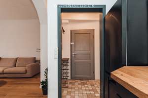 HOCHWERTIG 2,5-ZIMMER- WOHNUNG IM HERZEN DER AUGSBURGER INNENSTADT – Die vollständige Adresse der Immobilie erhältst du vom Anbieter., 86150 Lechviertel, östl. Ulrichsviertel, Augsburg – Vorschaubild 16