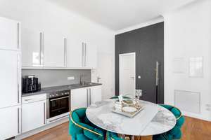 Exklusive 1-Zimmer-Wohnung mit Südbalkon und Concierge-Service im Cumberland Haus am Kurfürstendamm – Die vollständige Adresse der Immobilie erhältst du vom Anbieter., 10707 Charlottenburg, Berlin – Vorschaubild 10