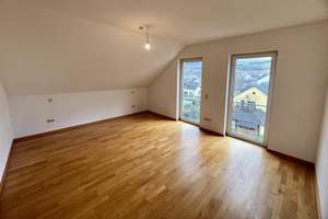 Maisonettewohnung über den Dächern von Trier mit Sonnenterrasse und Stellplätzen – Die vollständige Adresse der Immobilie erhältst du vom Anbieter., 54296 Irsch, Trier – Vorschaubild 9